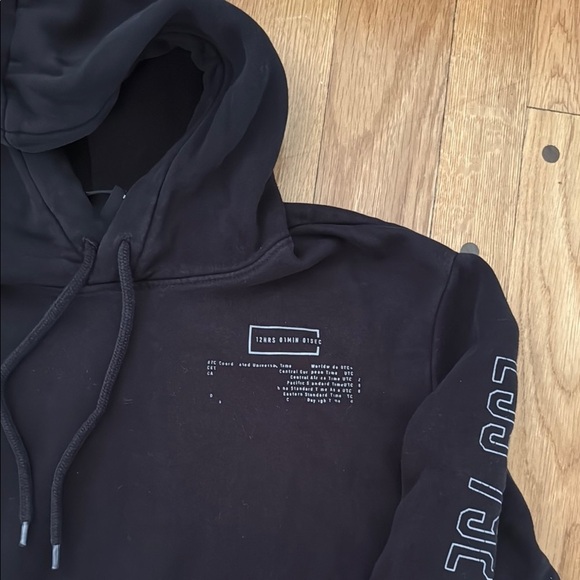 H&M Men's Small Black Graphic Hoodie - Picture 2 of 4